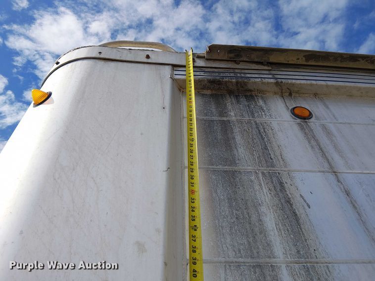 image for item DU3732 2008 Mac end dump trailer