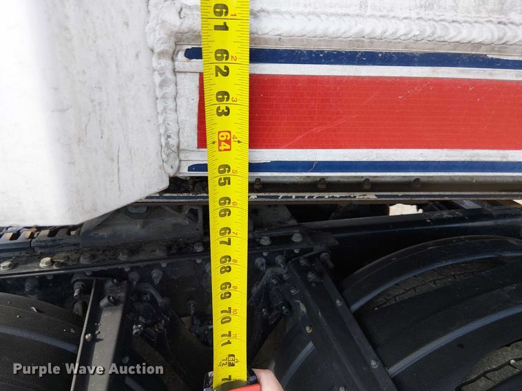 image for item DU3732 2008 Mac end dump trailer