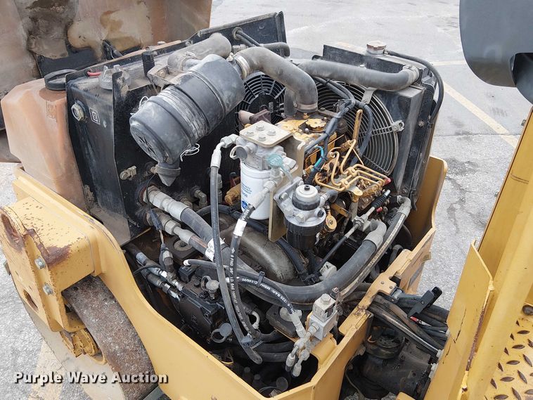 image for item DU3734 2011 Caterpillar CB24 double drum vibratory roller