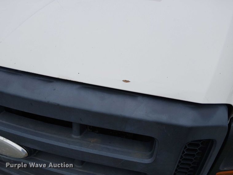 image for item DU3735 2007 Ford F550 Tack distributor truck