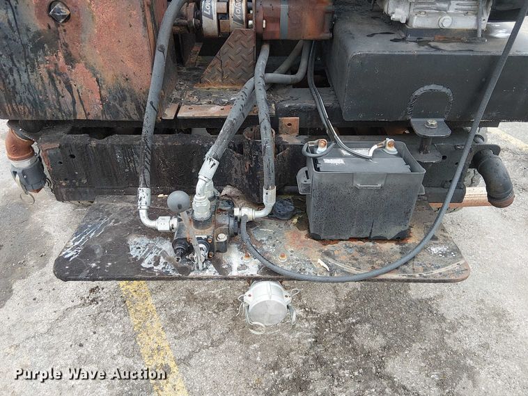 image for item DU3735 2007 Ford F550 Tack distributor truck