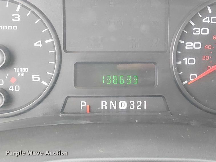 image for item DU3735 2007 Ford F550 Tack distributor truck