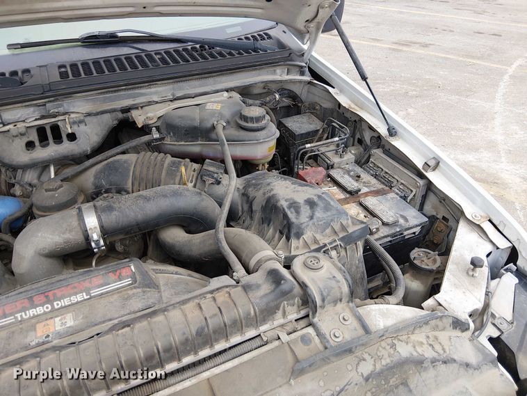 image for item DU3735 2007 Ford F550 Tack distributor truck