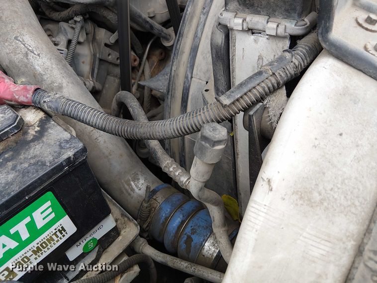 image for item DU3735 2007 Ford F550 Tack distributor truck