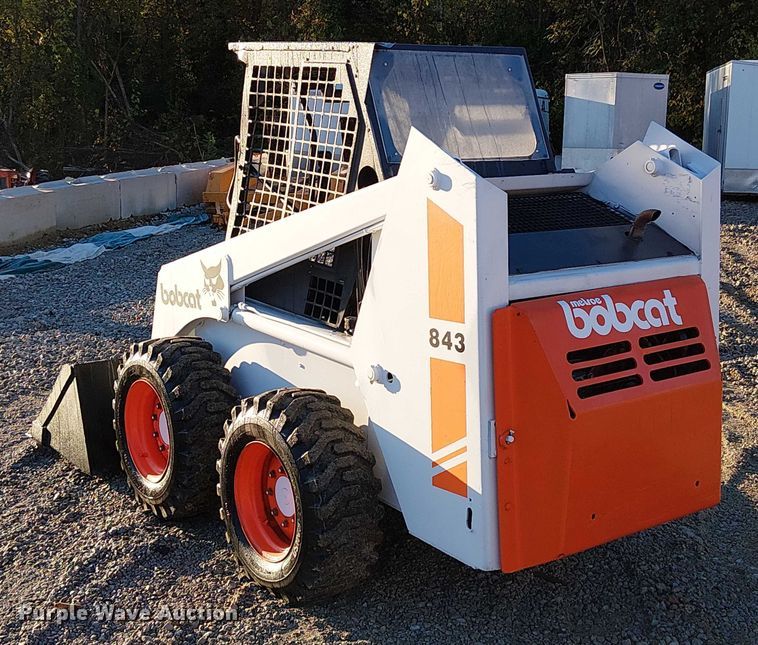 image for item DU3745 1986 Bobcat 843 skid steer loader