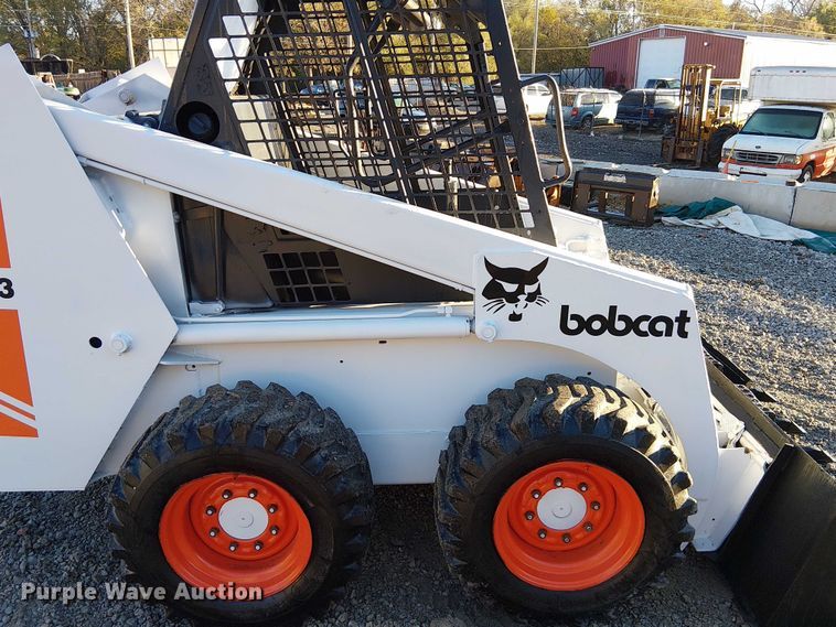 image for item DU3745 1986 Bobcat 843 skid steer loader