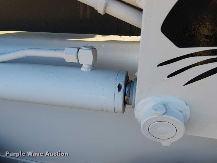 image for item DU3745 1986 Bobcat 843 skid steer loader