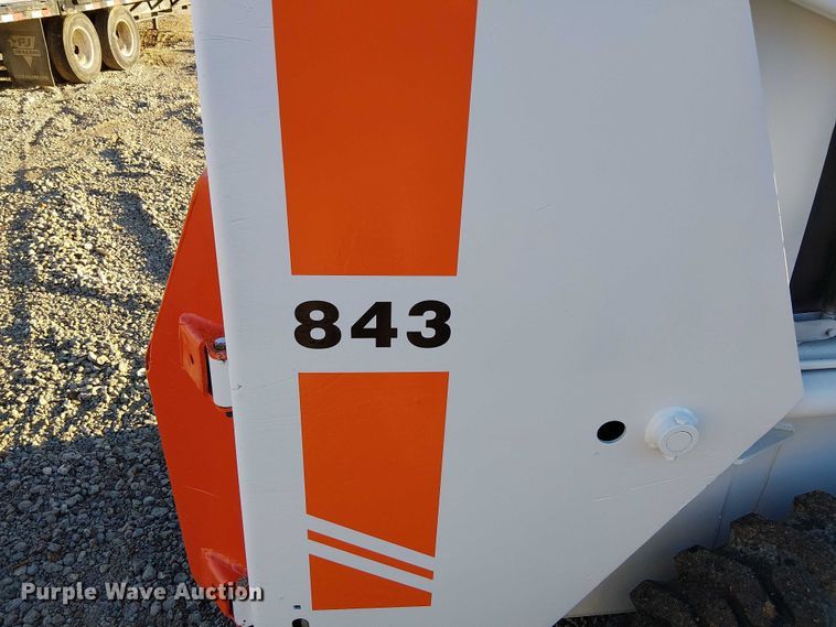 image for item DU3745 1986 Bobcat 843 skid steer loader