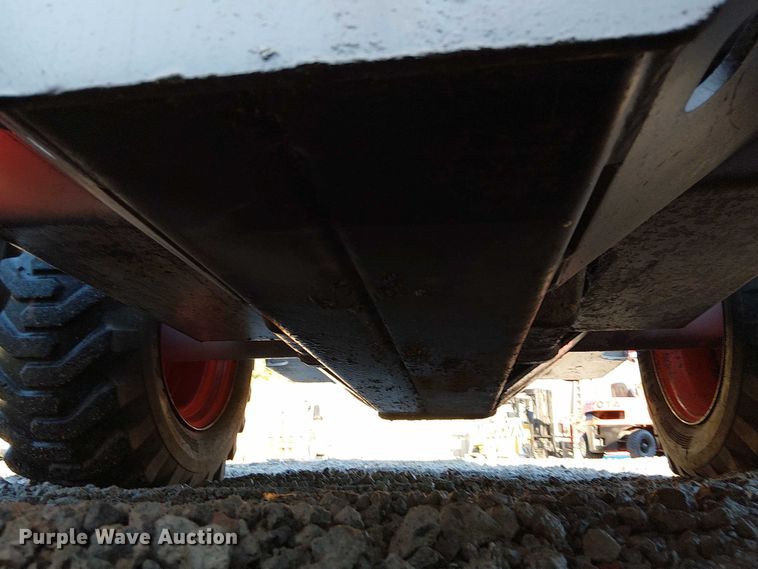 image for item DU3745 1986 Bobcat 843 skid steer loader