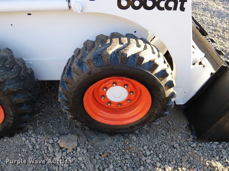 image for item DU3745 1986 Bobcat 843 skid steer loader