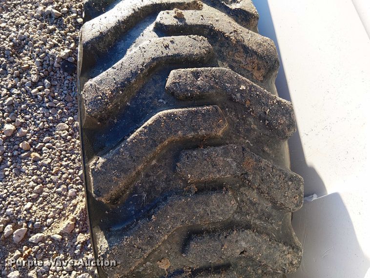 image for item DU3745 1986 Bobcat 843 skid steer loader