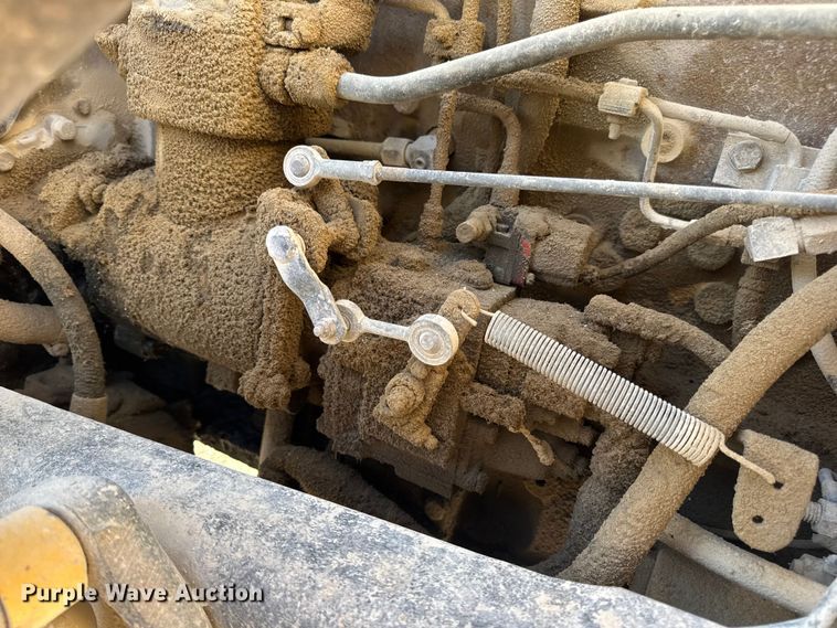 image for item DW6643 1990 Ford L9000 dump truck