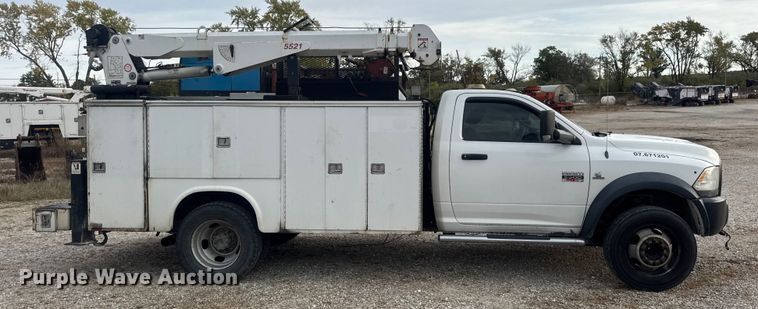 image for item DW6650 2012 RAM 5500HD utility / service truck