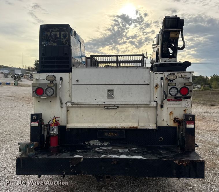 image for item DW6650 2012 RAM 5500HD utility / service truck