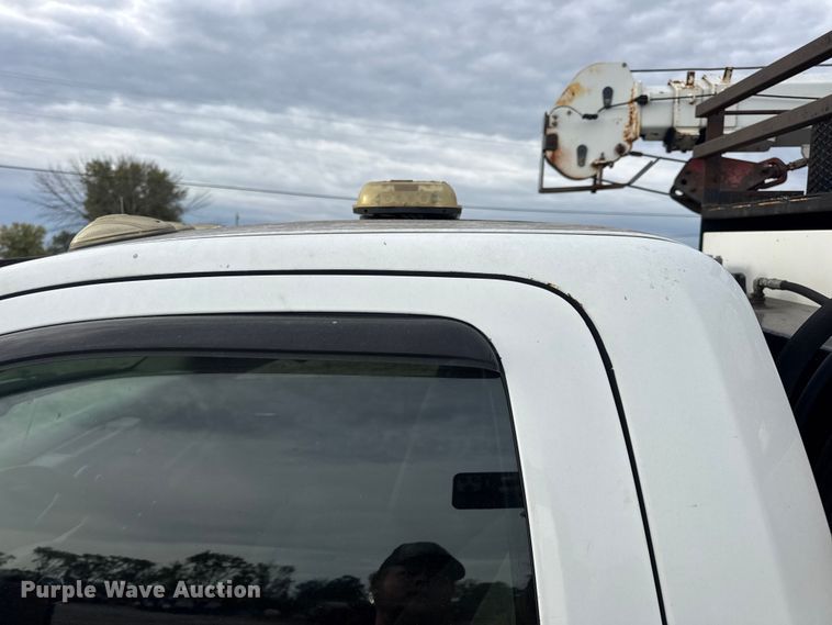 image for item DW6650 2012 RAM 5500HD utility / service truck