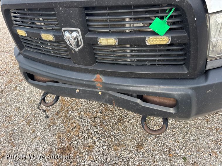 image for item DW6650 2012 RAM 5500HD utility / service truck