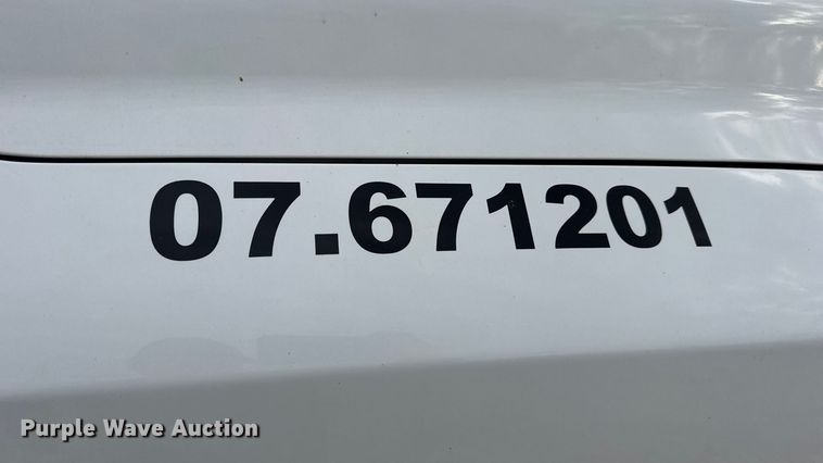 image for item DW6650 2012 RAM 5500HD utility / service truck