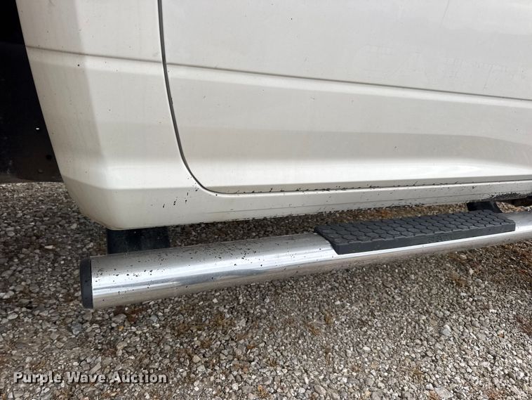 image for item DW6650 2012 RAM 5500HD utility / service truck