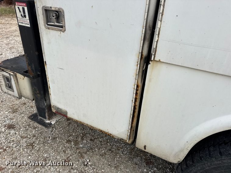 image for item DW6650 2012 RAM 5500HD utility / service truck