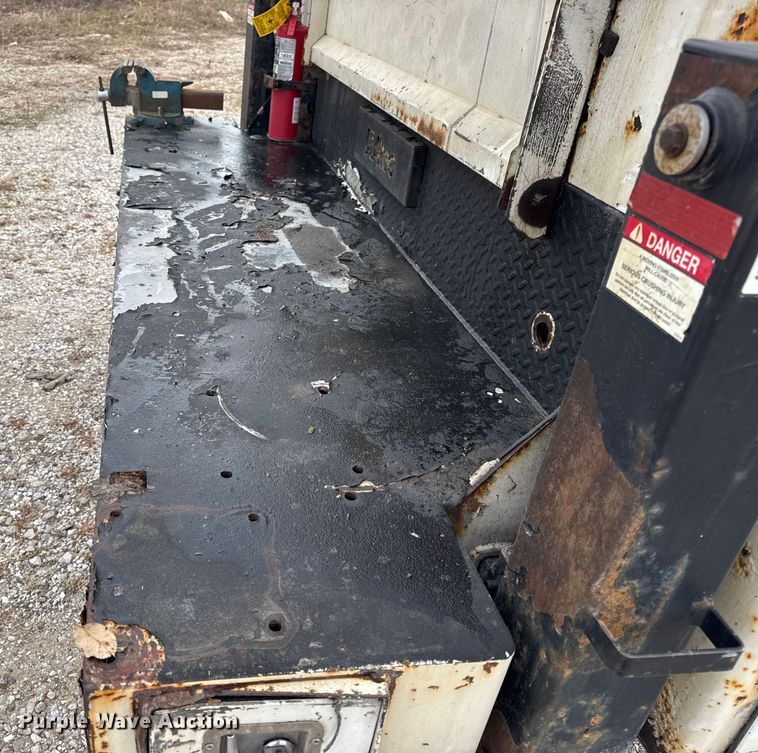 image for item DW6650 2012 RAM 5500HD utility / service truck