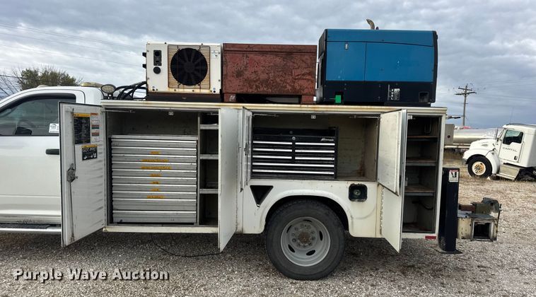 image for item DW6650 2012 RAM 5500HD utility / service truck