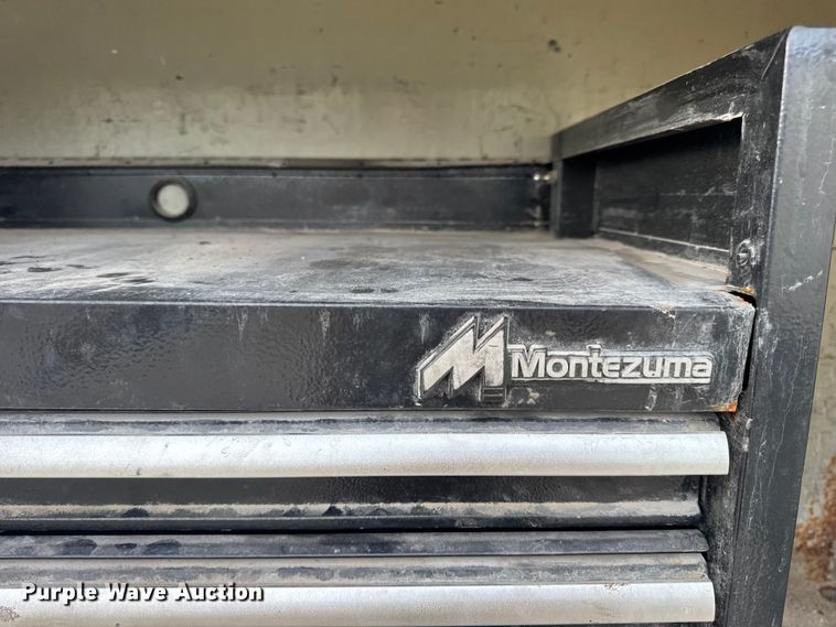 image for item DW6650 2012 RAM 5500HD utility / service truck