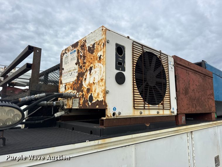 image for item DW6650 2012 RAM 5500HD utility / service truck