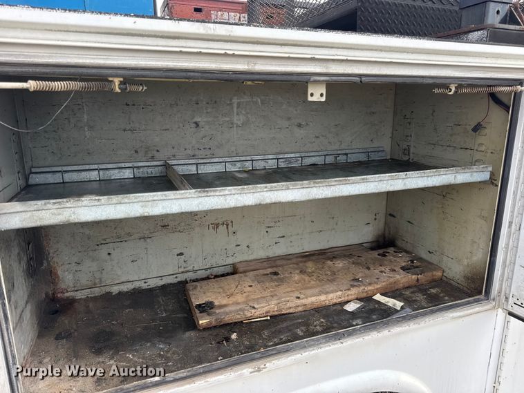 image for item DW6650 2012 RAM 5500HD utility / service truck