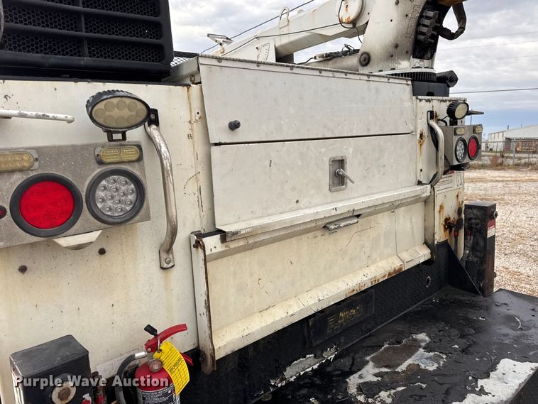 image for item DW6650 2012 RAM 5500HD utility / service truck