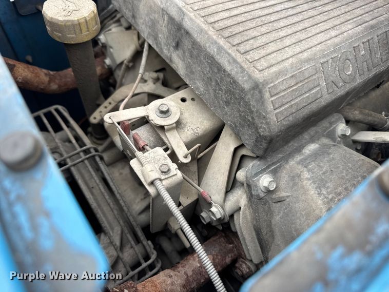 image for item DW6650 2012 RAM 5500HD utility / service truck