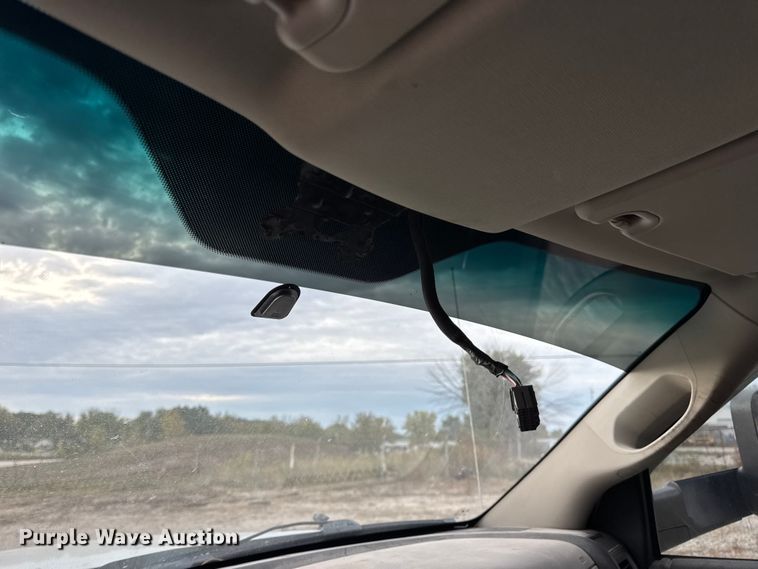 image for item DW6650 2012 RAM 5500HD utility / service truck