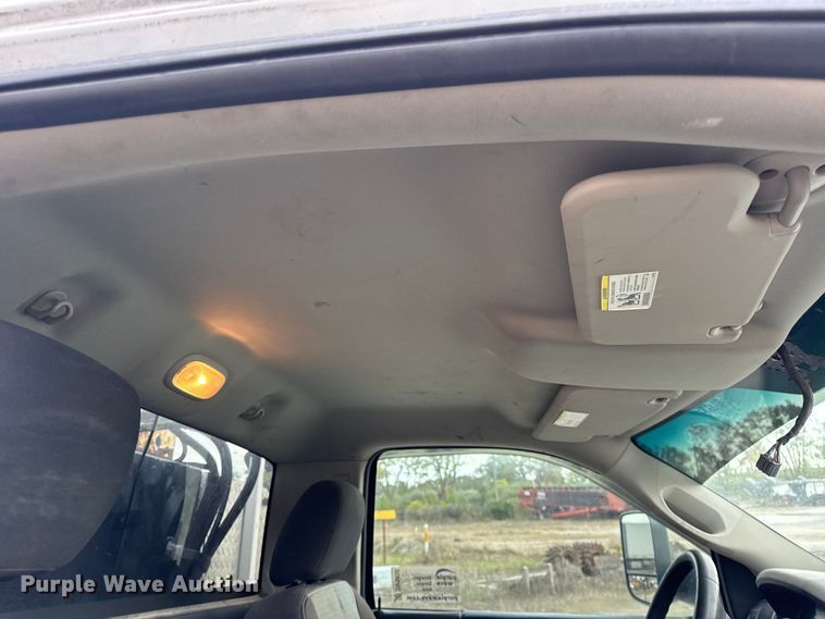 image for item DW6650 2012 RAM 5500HD utility / service truck