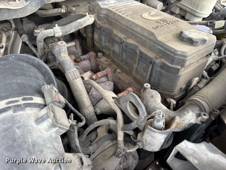 image for item DW6650 2012 RAM 5500HD utility / service truck