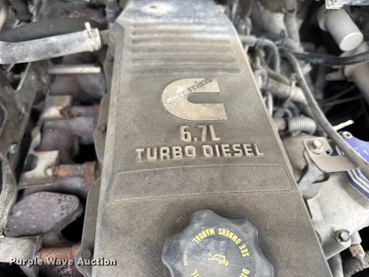 image for item DW6650 2012 RAM 5500HD utility / service truck