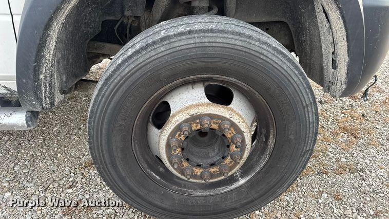 image for item DW6650 2012 RAM 5500HD utility / service truck