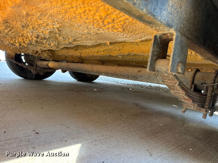 image for item DW6659 2019 Eagle spray foam trailer