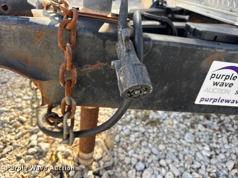 image for item DW6659 2019 Eagle spray foam trailer