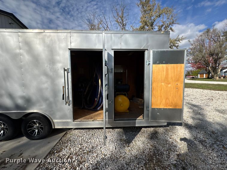 image for item DW6659 2019 Eagle spray foam trailer