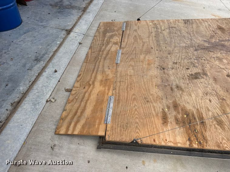 image for item DW6659 2019 Eagle spray foam trailer