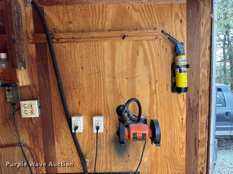 image for item DW6659 2019 Eagle spray foam trailer