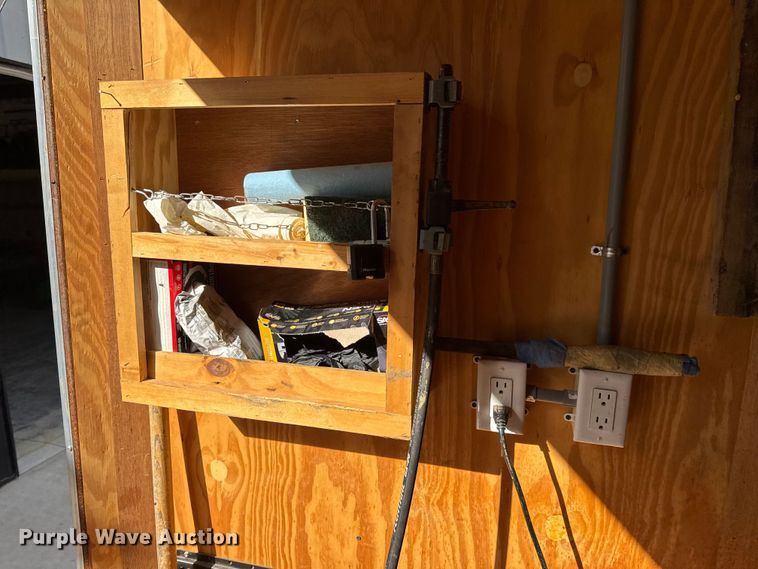 image for item DW6659 2019 Eagle spray foam trailer