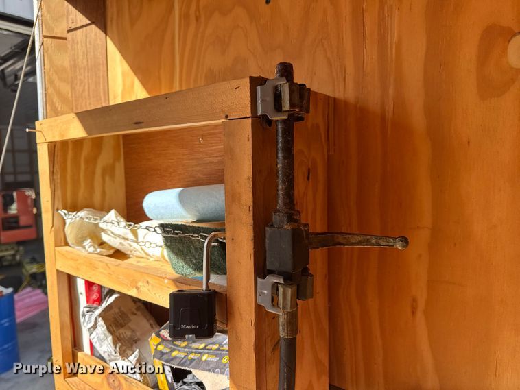 image for item DW6659 2019 Eagle spray foam trailer