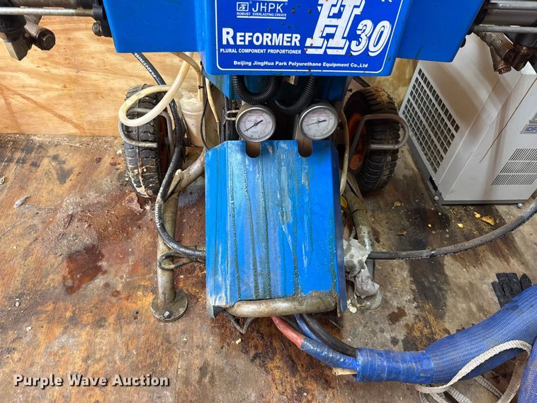 image for item DW6659 2019 Eagle spray foam trailer