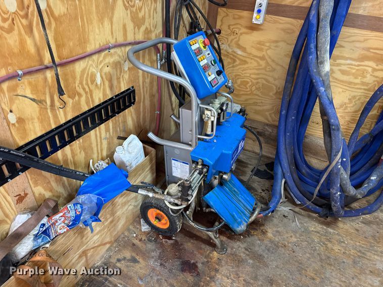 image for item DW6659 2019 Eagle spray foam trailer