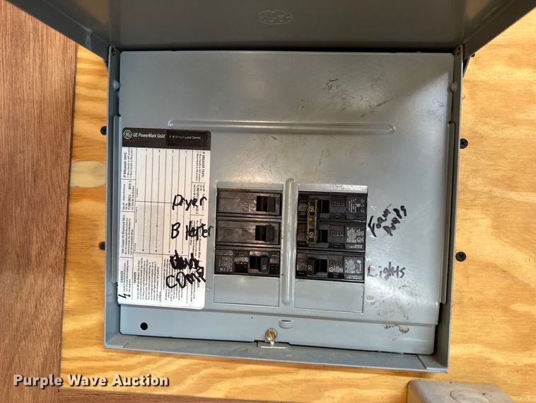 image for item DW6659 2019 Eagle spray foam trailer