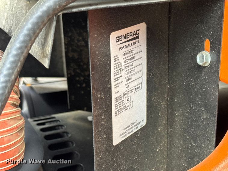 image for item DW6659 2019 Eagle spray foam trailer