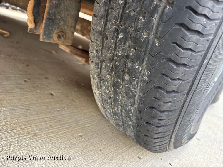 image for item DW6659 2019 Eagle spray foam trailer