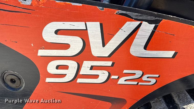 image for item DW6662 2017 Kubota SVL95-2S tracked skid steer loader