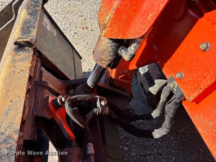 image for item DW6662 2017 Kubota SVL95-2S tracked skid steer loader