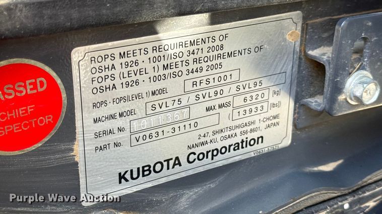 image for item DW6662 2017 Kubota SVL95-2S tracked skid steer loader